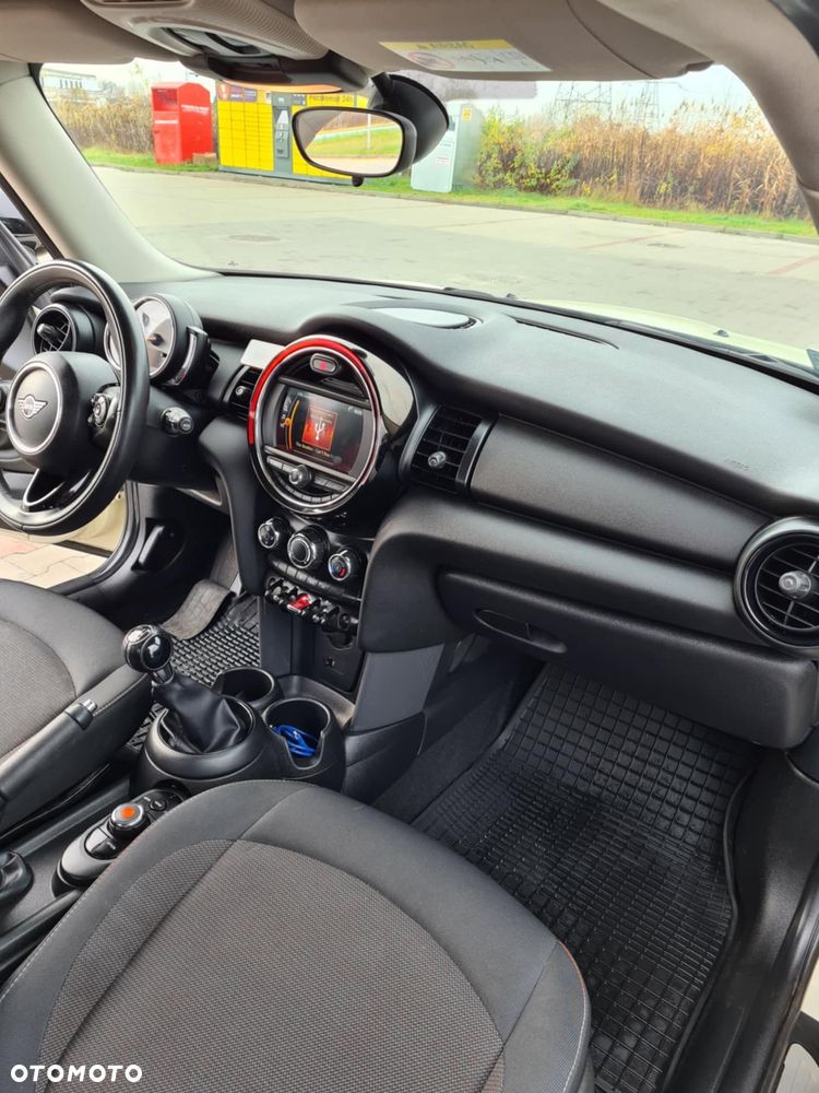 MINI ONE Standard - 6