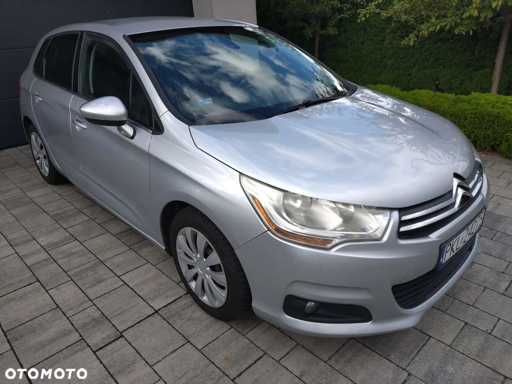 Citroen C4 2011 photo 5