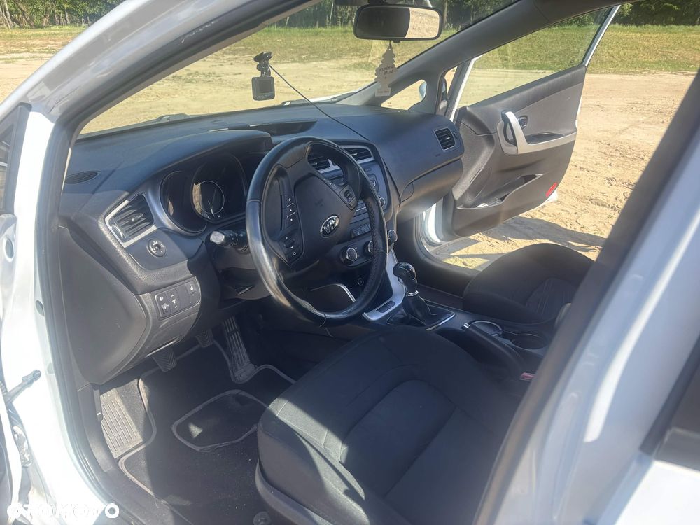 Kia Ceed 1.4 CVVT - 5
