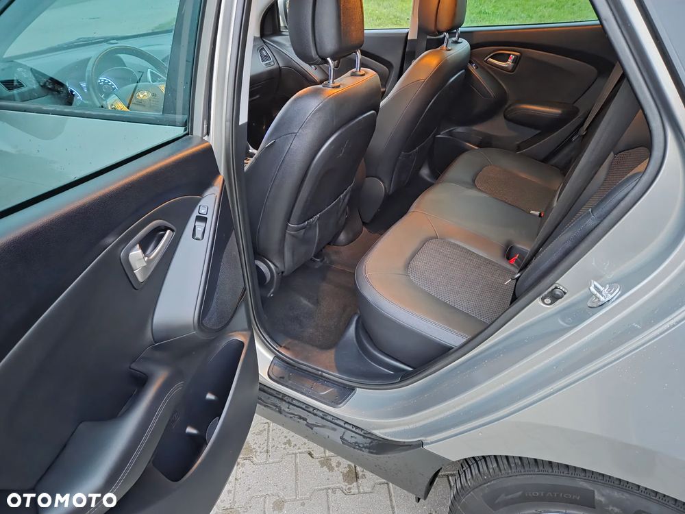 Hyundai ix35 2.0 4WD Premium - 27