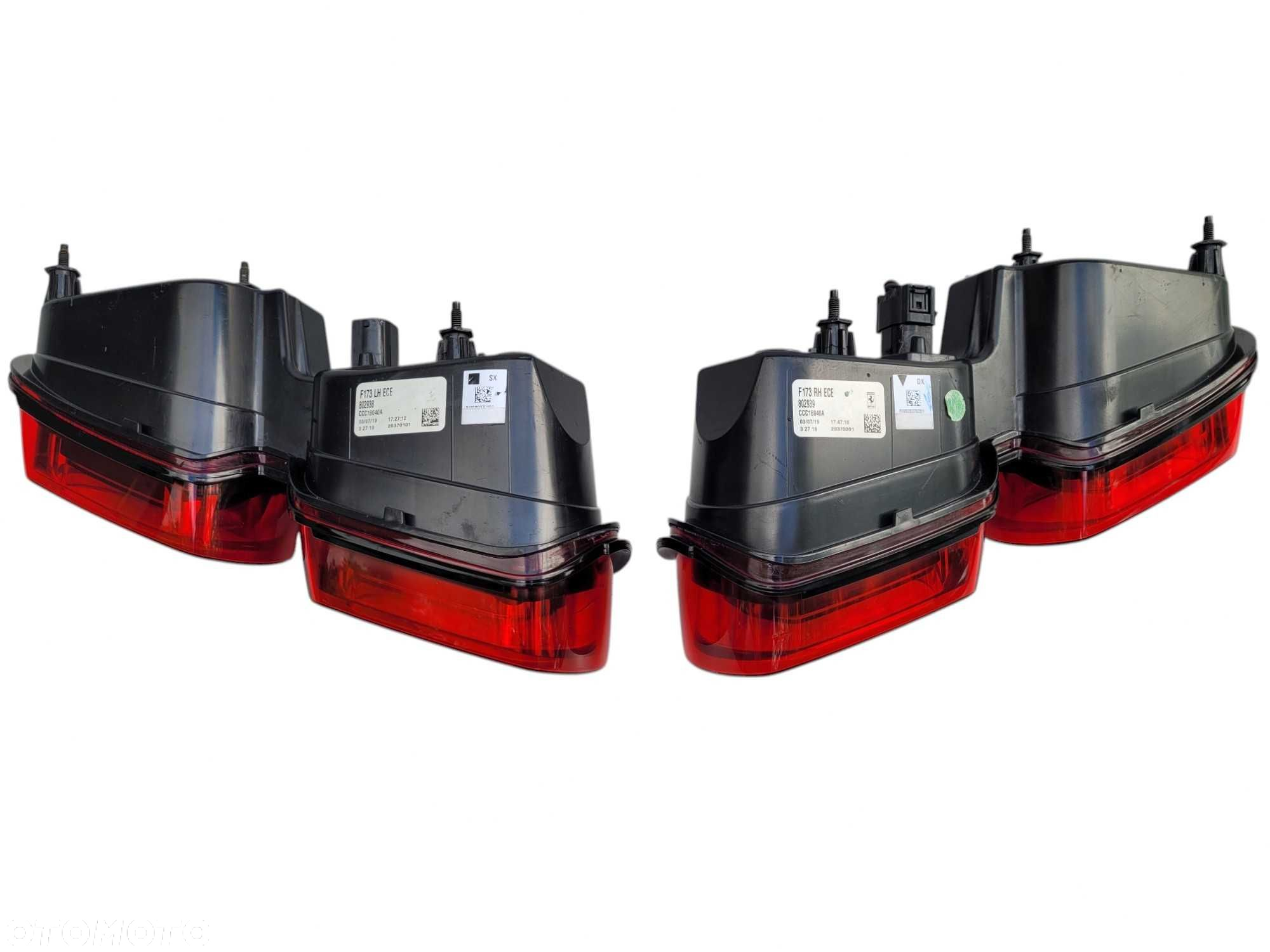 Ferrari SF90 F173 - lampa tylna tył - PRAWA RH LEWA LH - Tail Light - 2