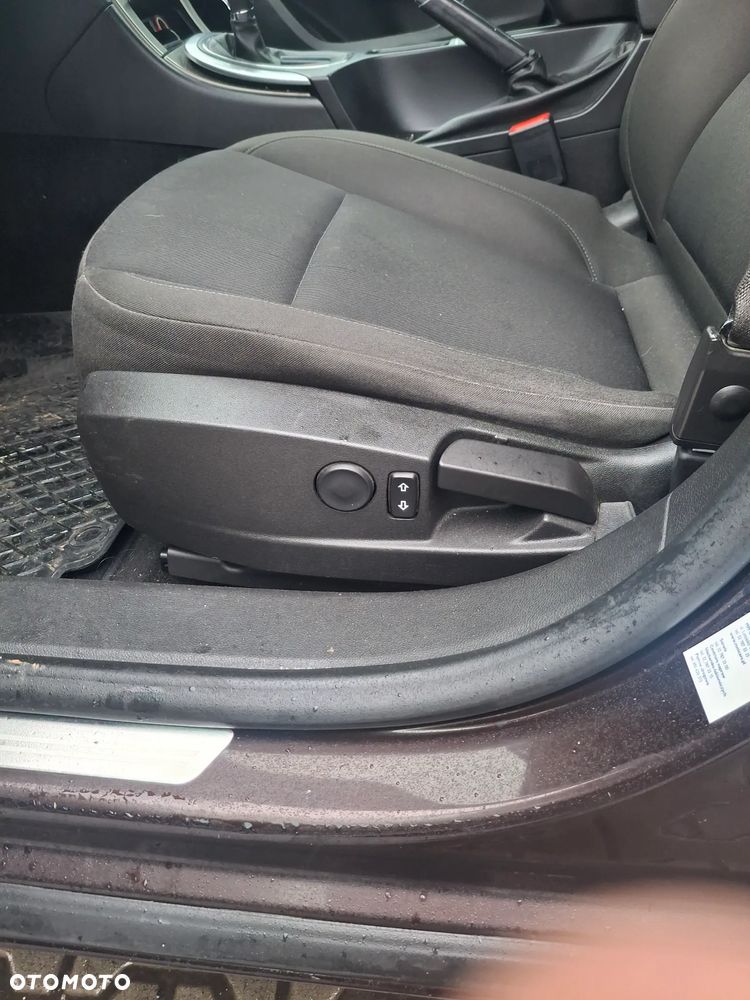 Opel Insignia 2.0 CDTI - 15