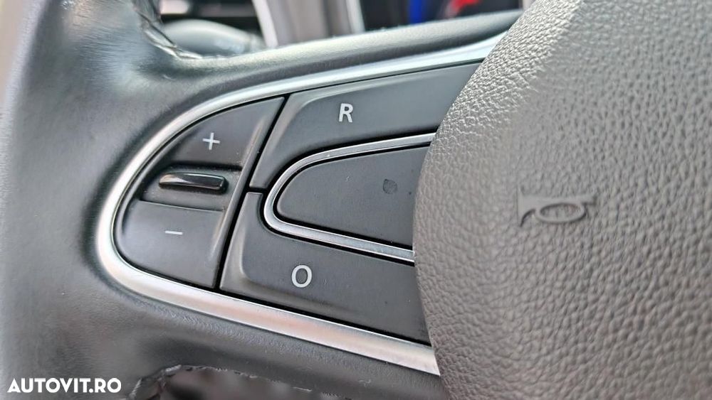 Renault Koleos - 27