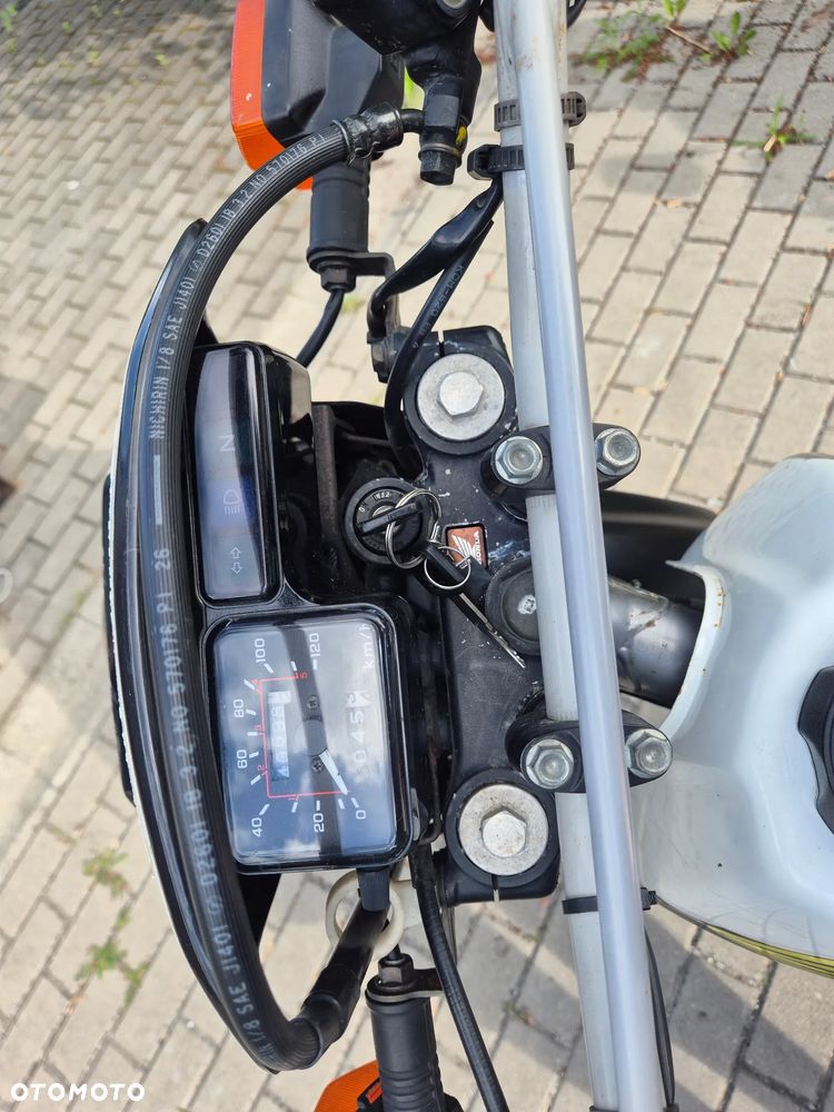Honda XLR - 7