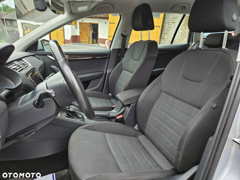 Skoda Octavia 1.8 TSI 4x4 Elegance DSG - 11
