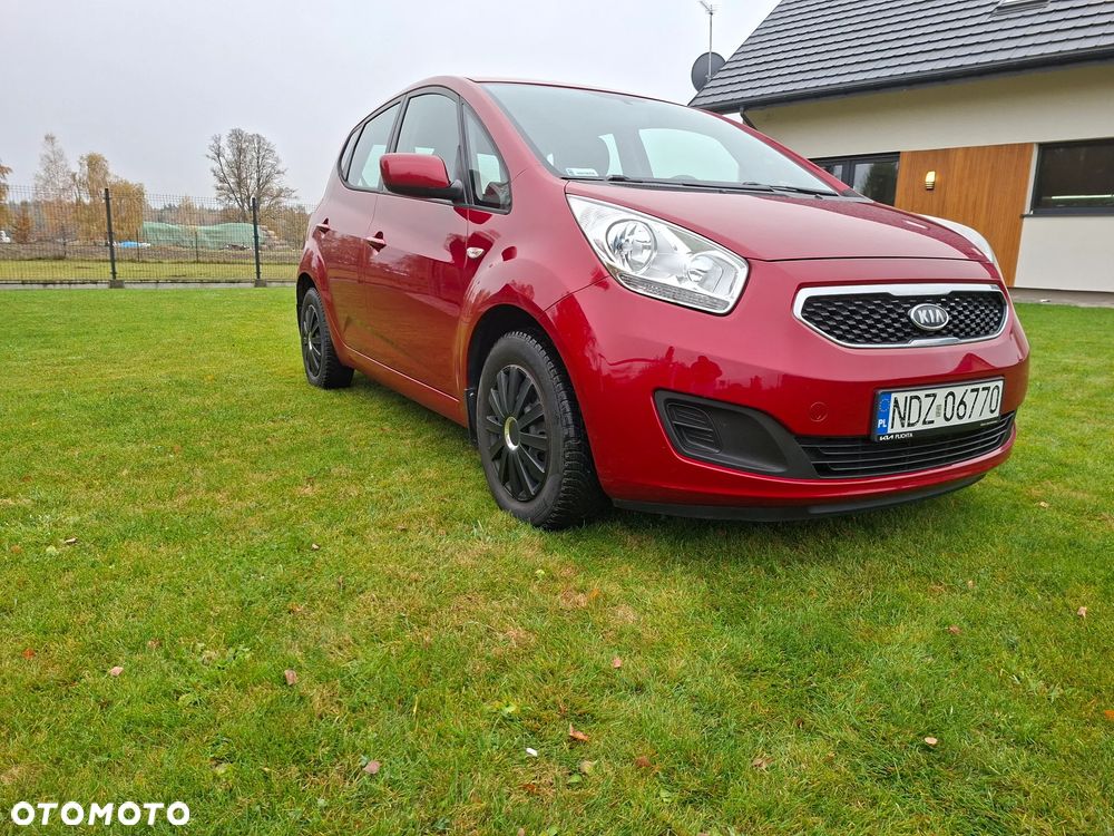 Kia Venga 2012 photo 5