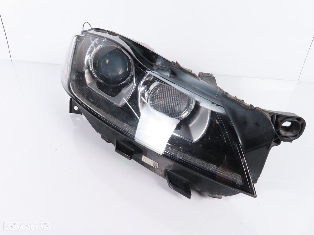 Farol Xenon Direito Usado / Original JAGUAR F-PACE (X761)/JAGUAR XF SPORTBRAKE (... - 2