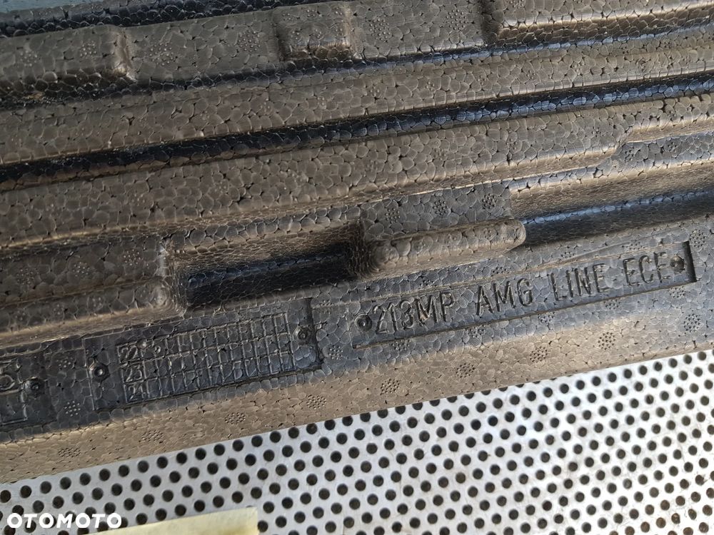 Mercedes W213 E AMG LIFT Absorber Zderzaka Przód Styropian - 10