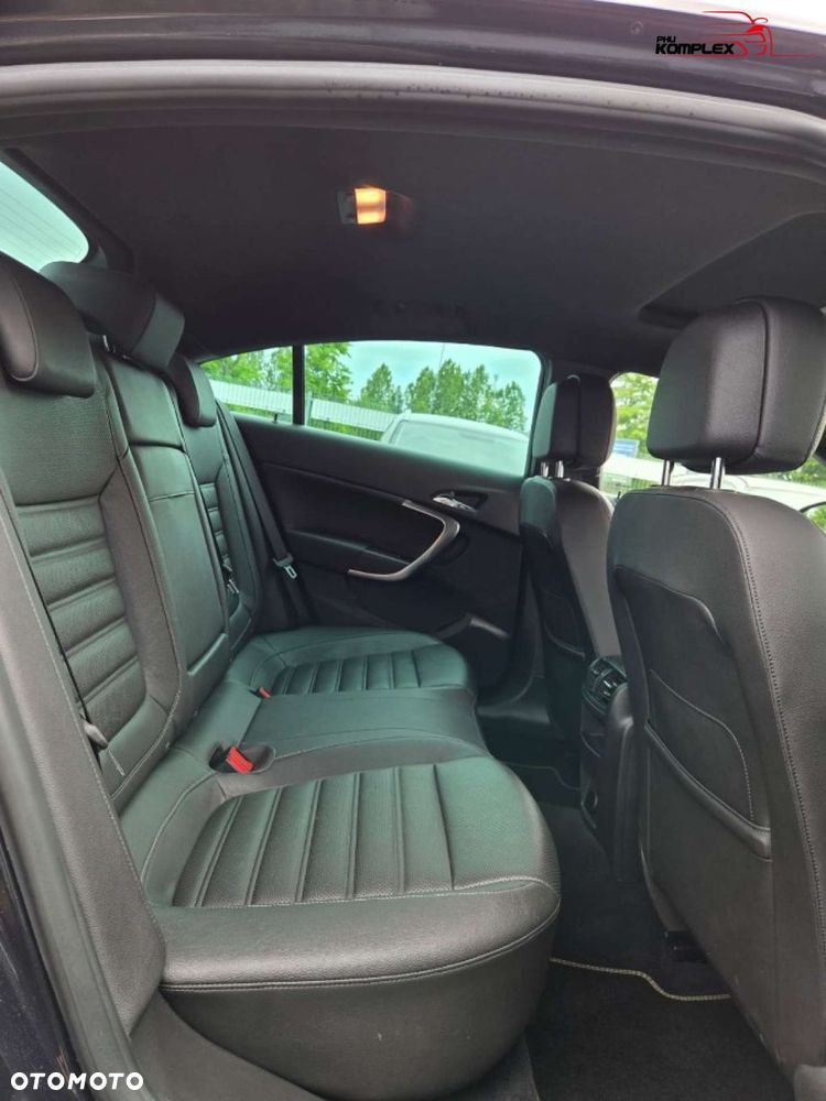 Opel Insignia - 11