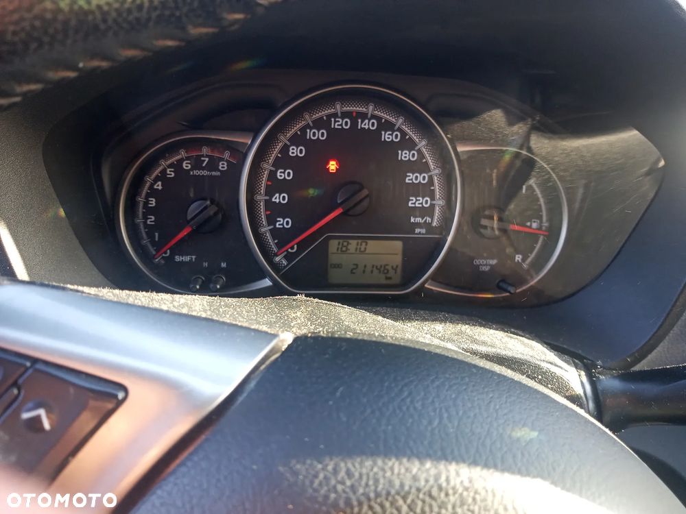 Toyota Yaris 1.33 Active - 4