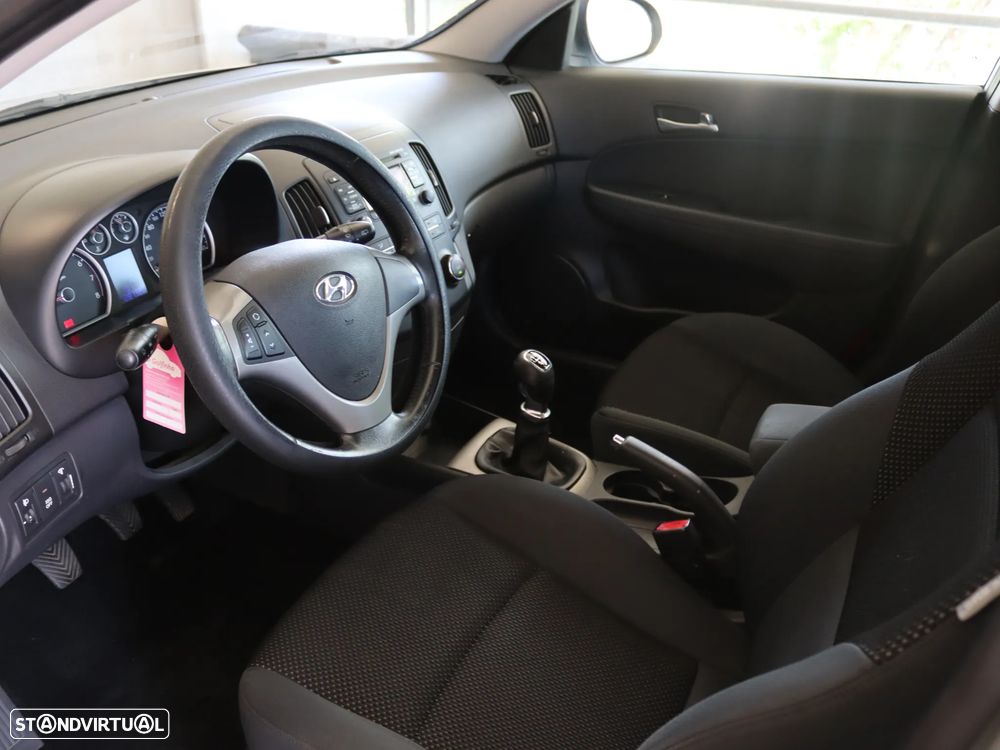 Hyundai i30 CW 1.4 CVVT Blue Comfort - 6