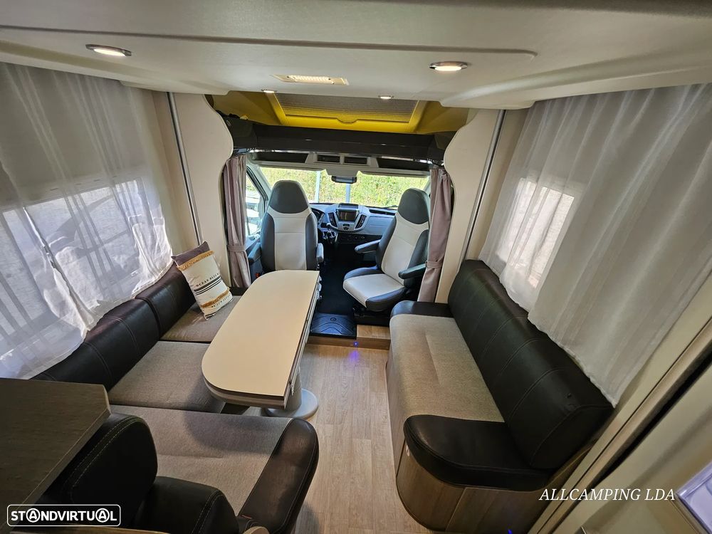 Chausson Flash Salão "Maxi Lounge+Cama de Casal Elétrica - 18