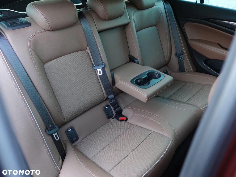 Opel Insignia 1.6 T Exclusive S&S - 5