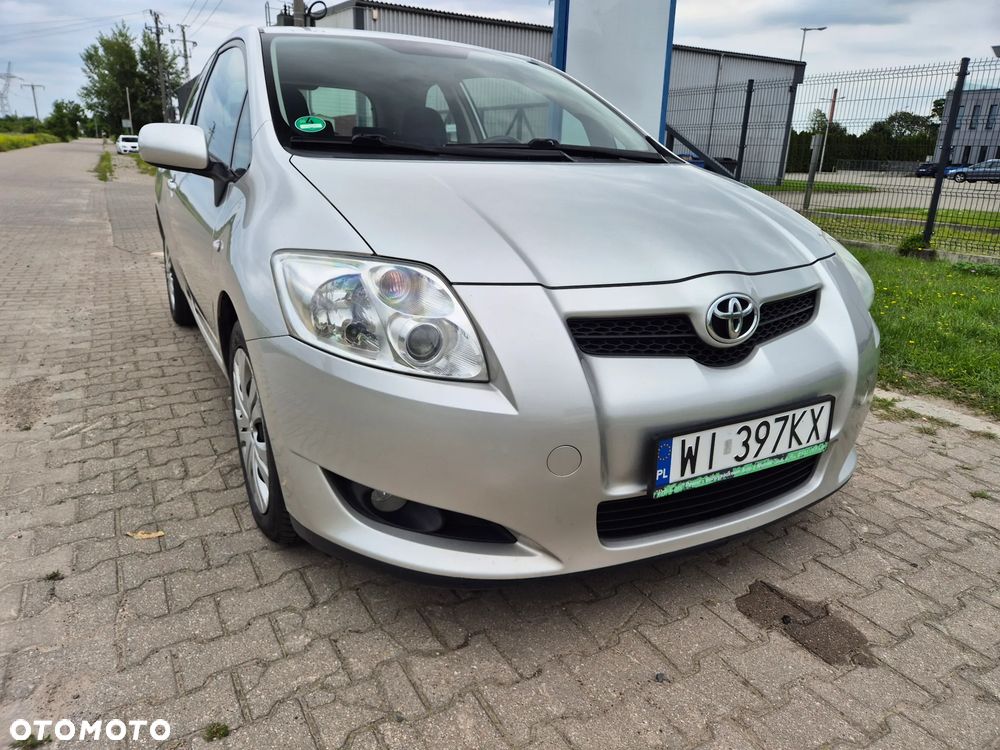 Toyota Auris 2.0 D-4D Premium - 18