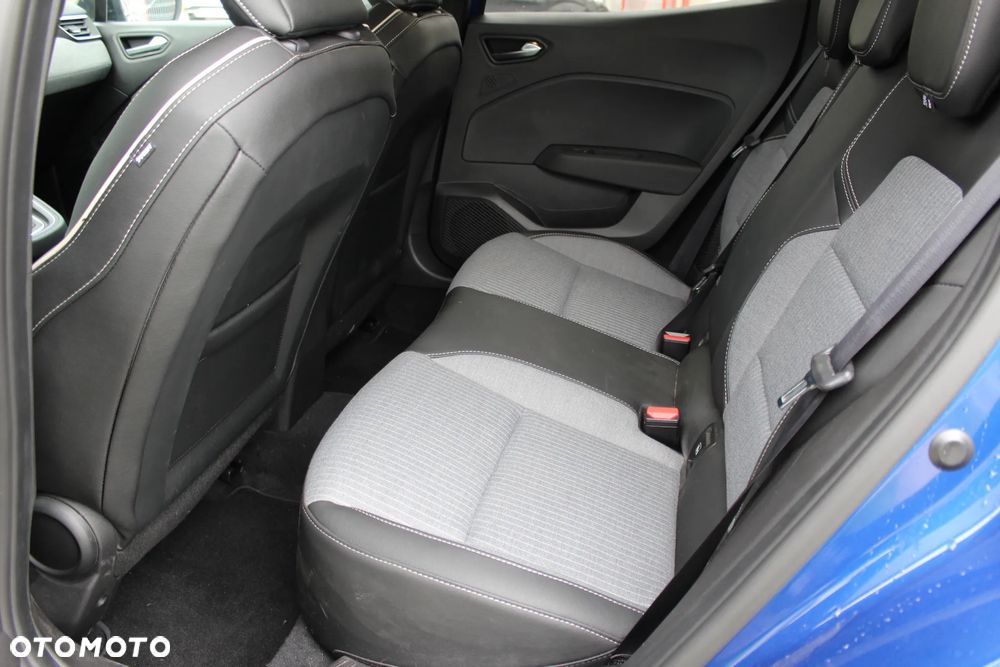 Renault Clio 1.6 E-TECH Intens - 12