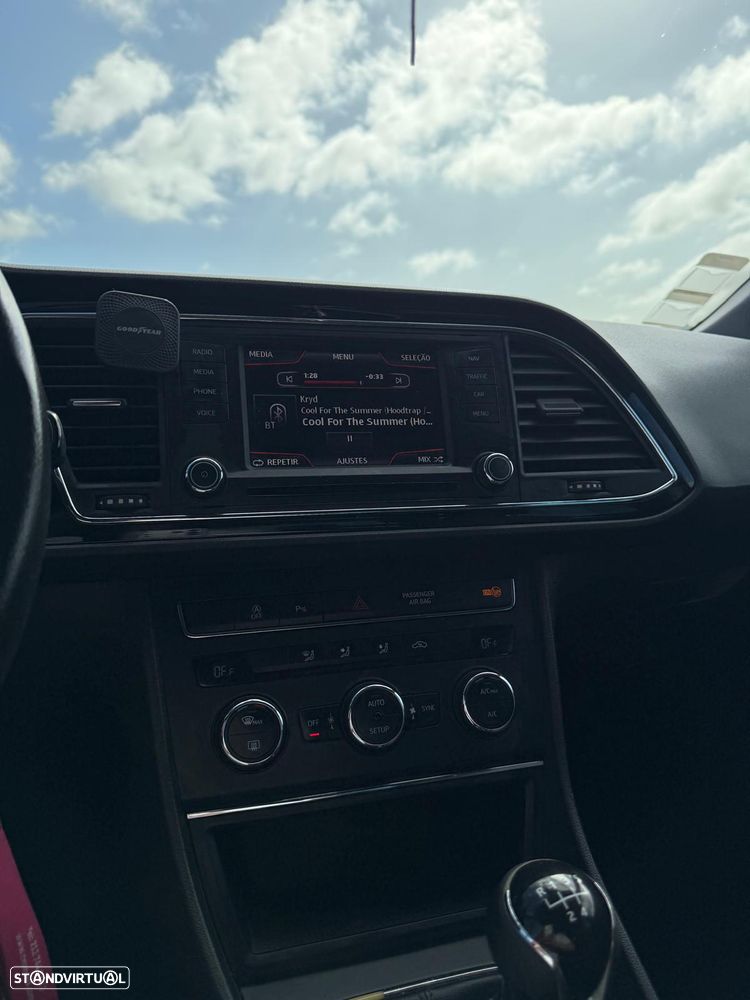 SEAT Leon 1.6 TDI ECOMOTIVE Sport Start/Stop - 10