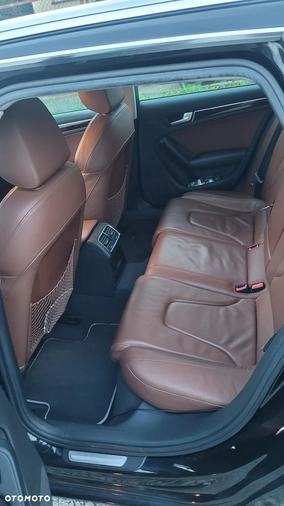 Audi A4 Avant 2.0 TDI DPF - 14