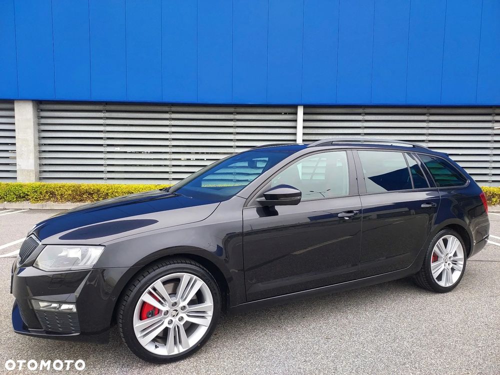 Skoda Octavia 2.0 TDI DSG RS - 2