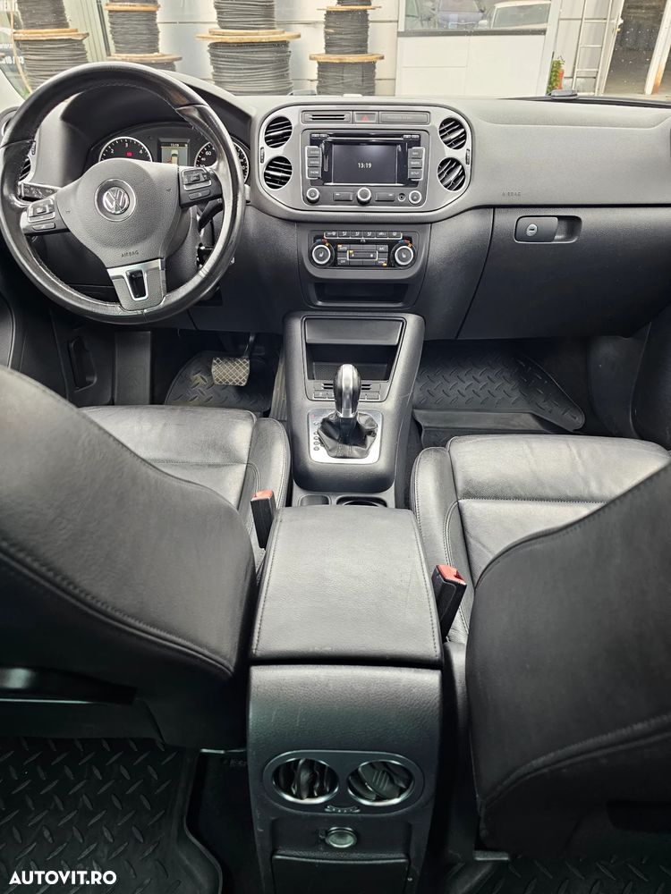 Volkswagen Tiguan 2.0 TDI 4Motion DSG Sport & Style - 13