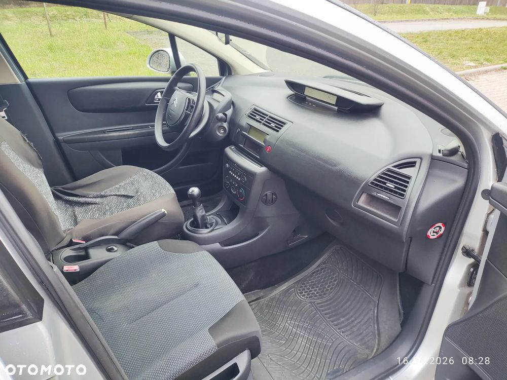 Citroën C4 1.6 HDi Impress - 9