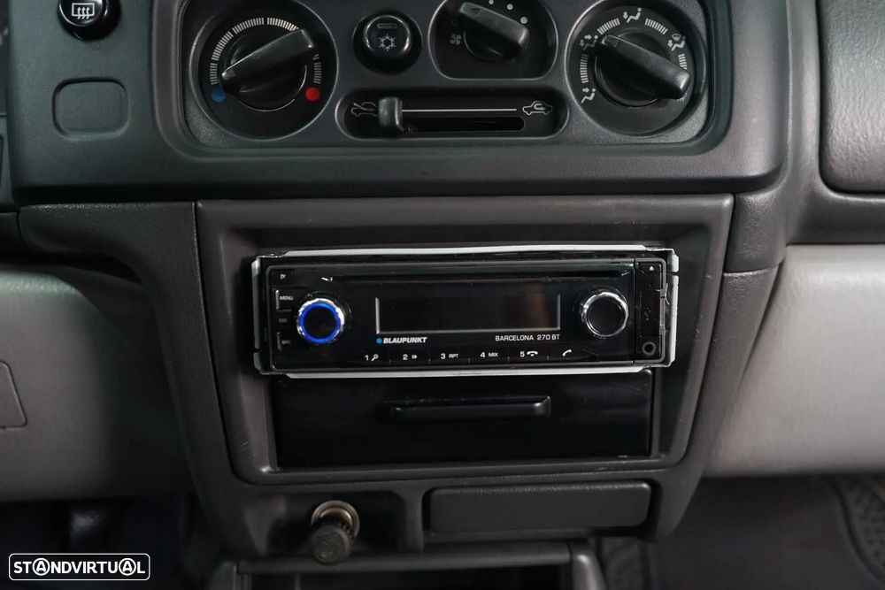 Mitsubishi Pajero Sport - 29