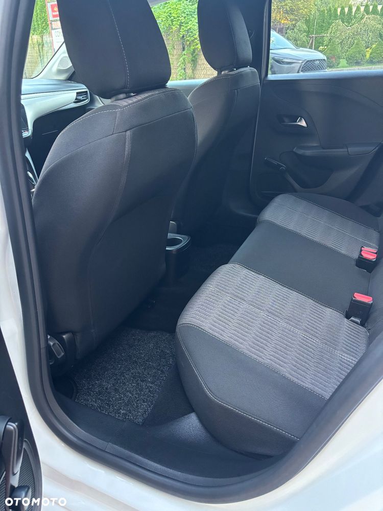 Opel Corsa 1.2 Business S&S - 24