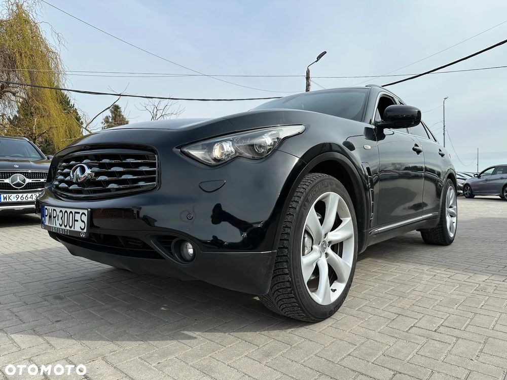Infiniti FX - 33