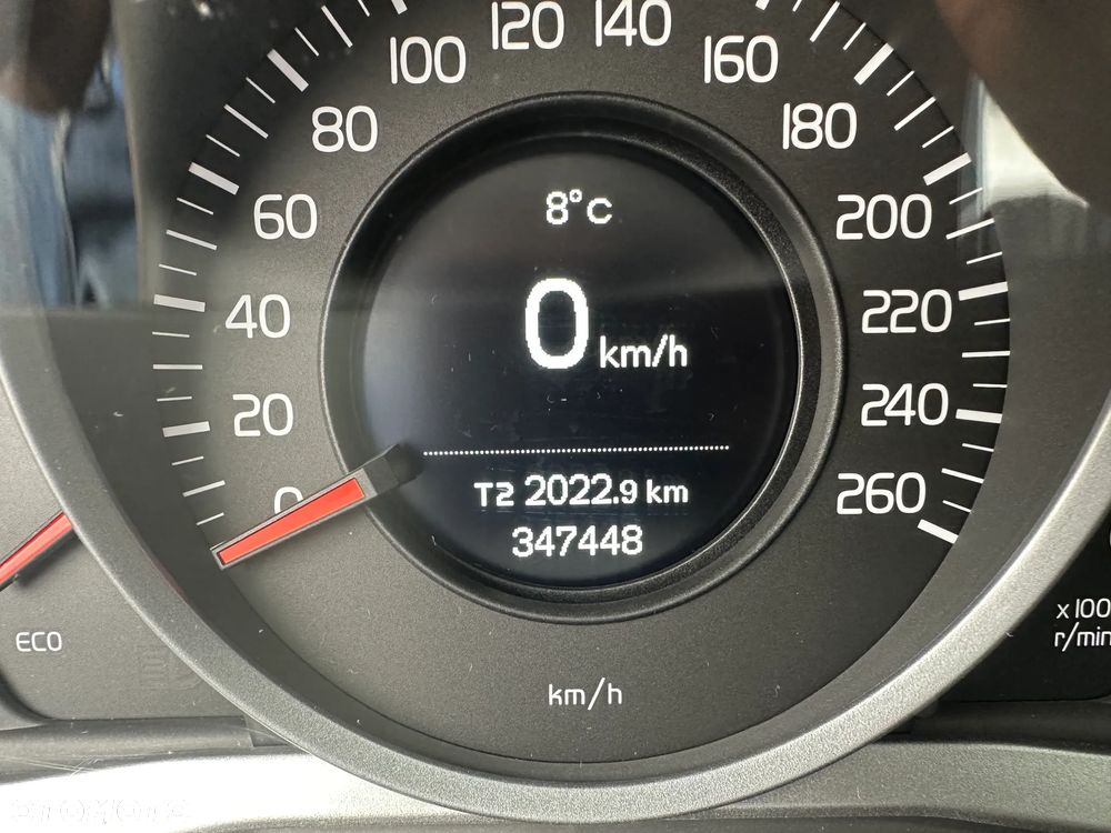 Volvo V60 D2 Momentum - 14
