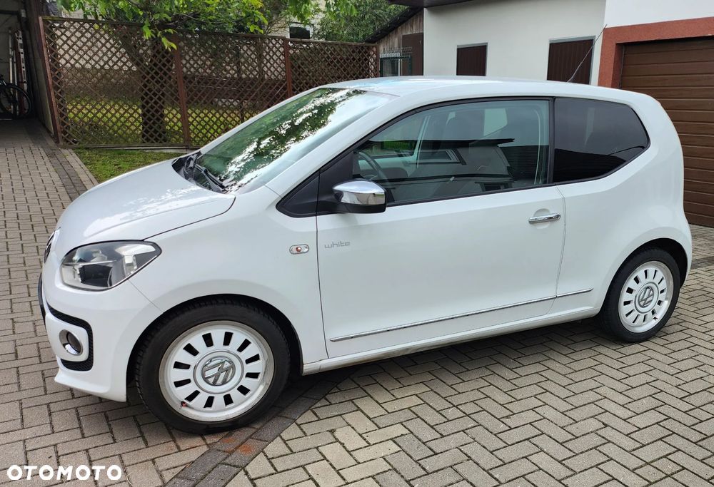 Volkswagen up! white - 2
