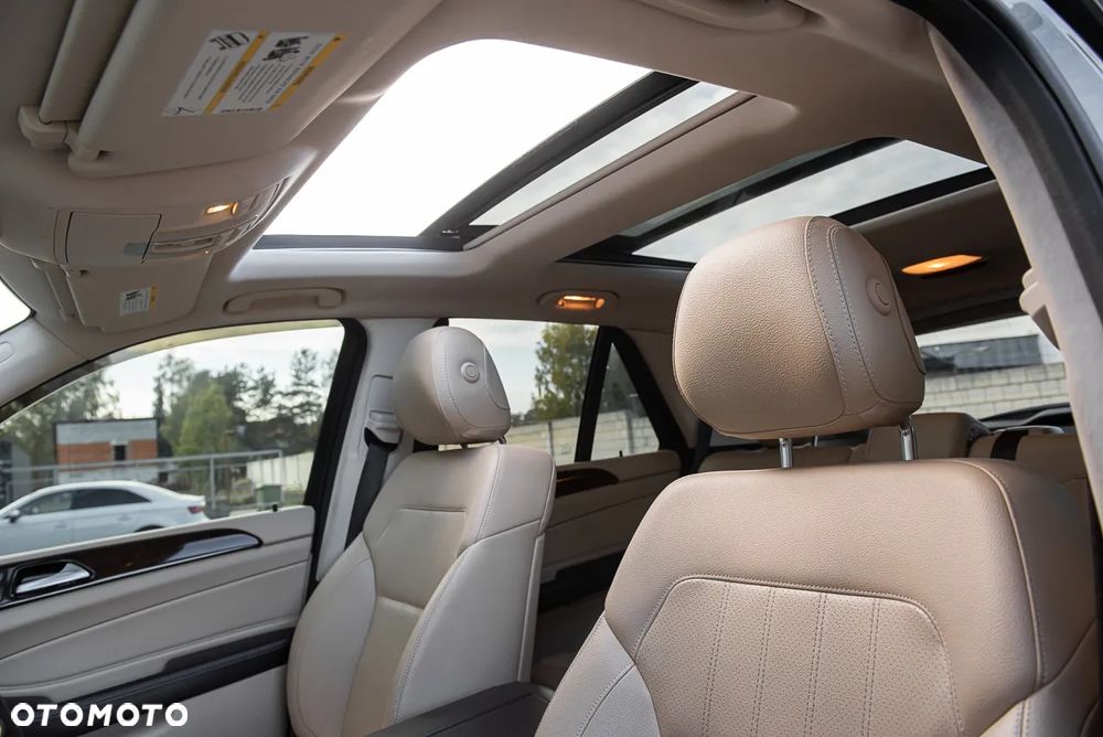 Mercedes-Benz GLE - 34