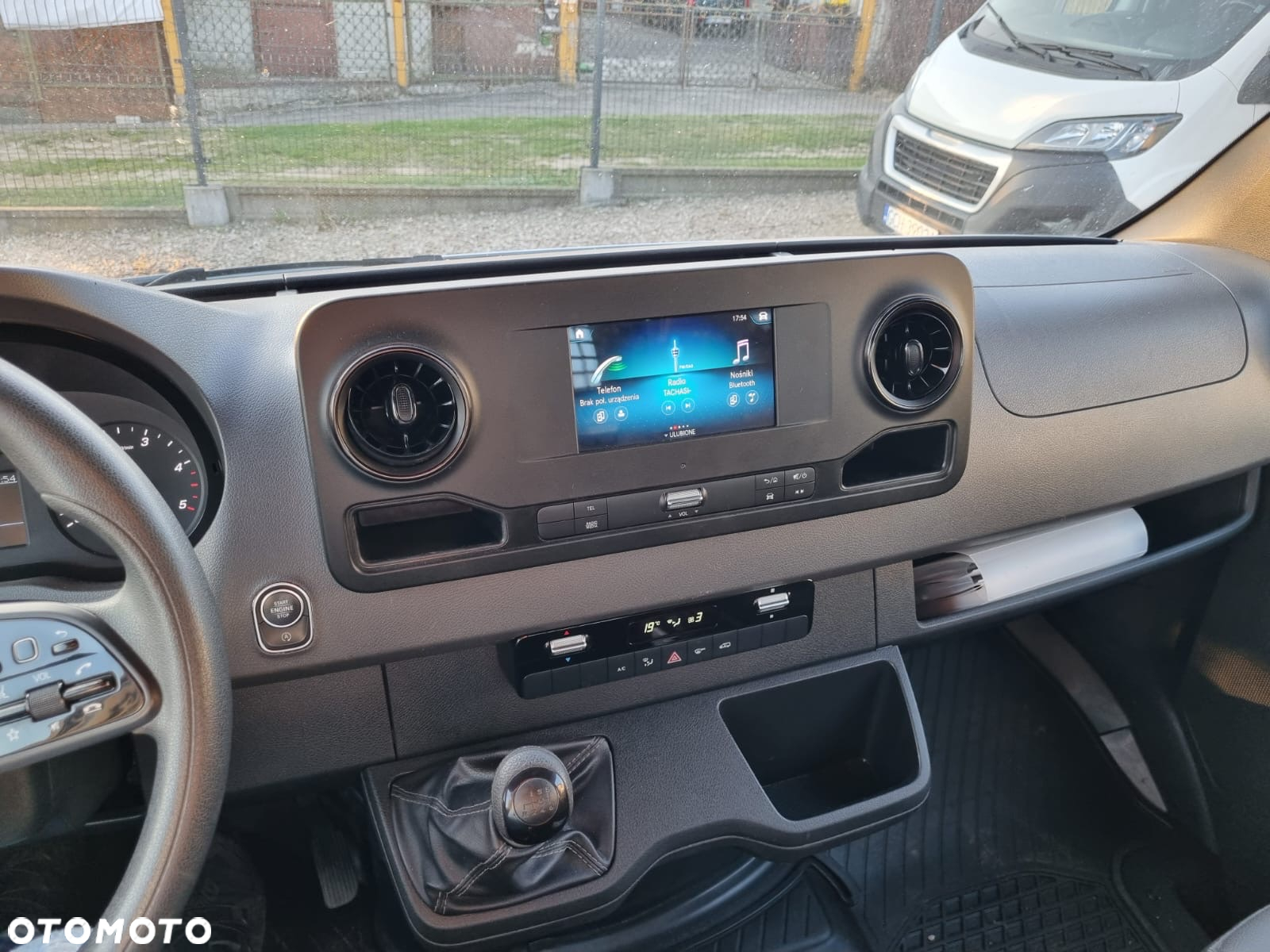 Mercedes-Benz SPRINTER - 12