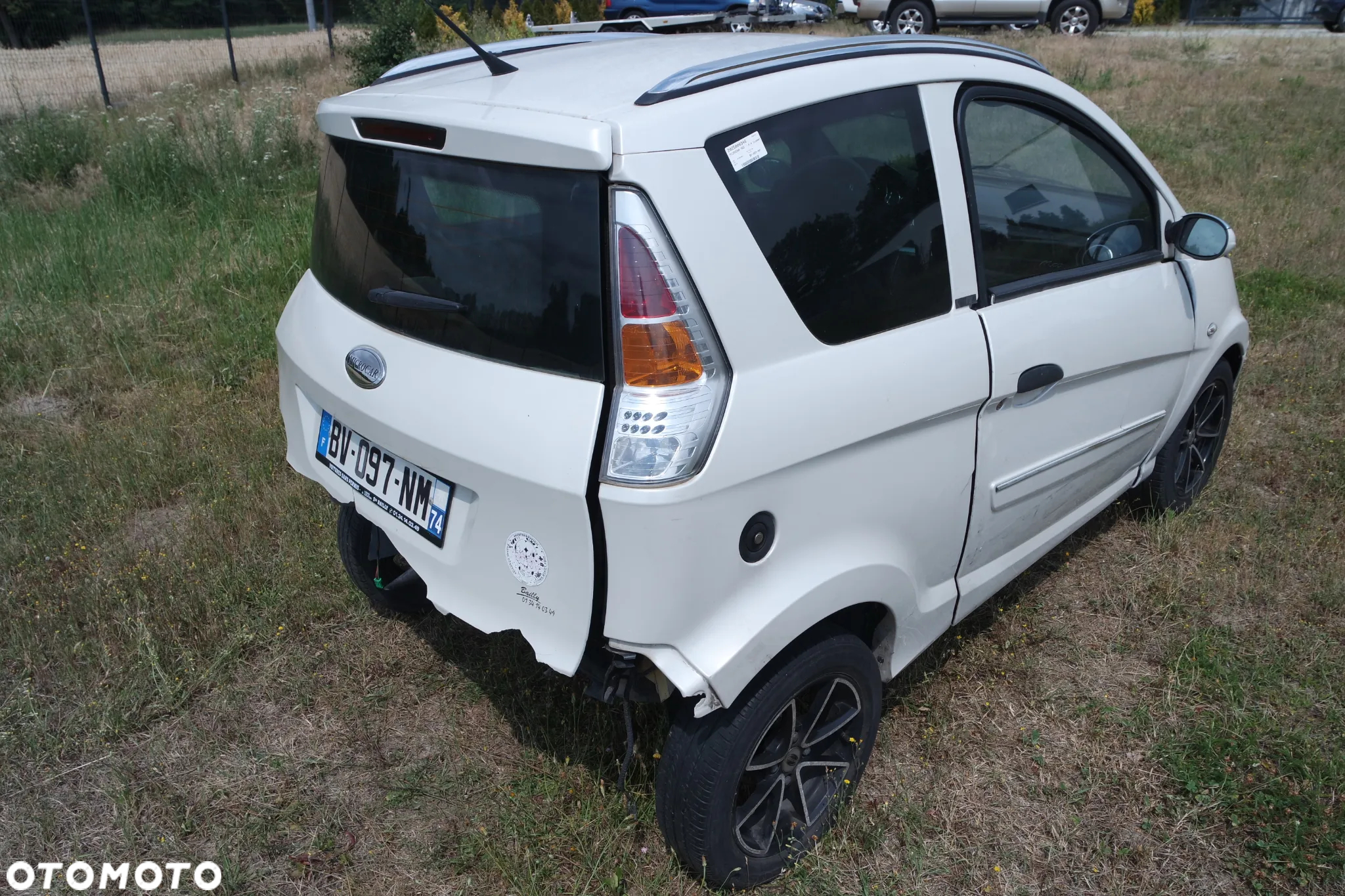 Microcar M.GO - 8