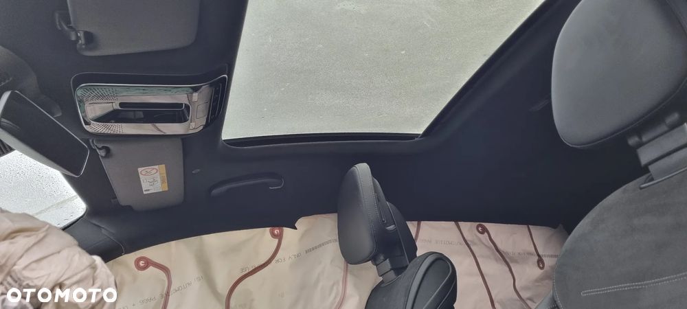 Mercedes-Benz GLC 300 de 4Matic 9G-TRONIC AMG Line Plus - 11