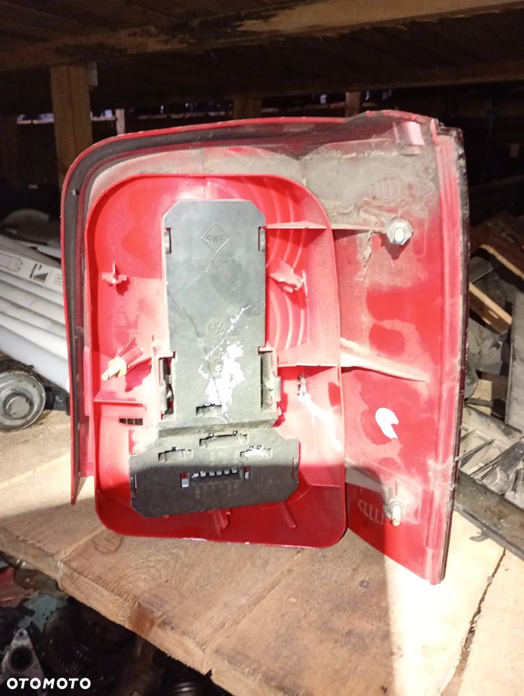 Volkswagen Passat B5 kombi 96-00 lampa tyl - 2