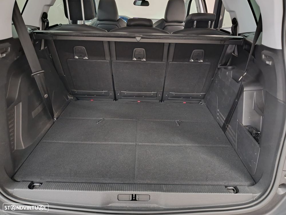 Peugeot 5008 1.5 BlueHDi Allure EAT8 - 21