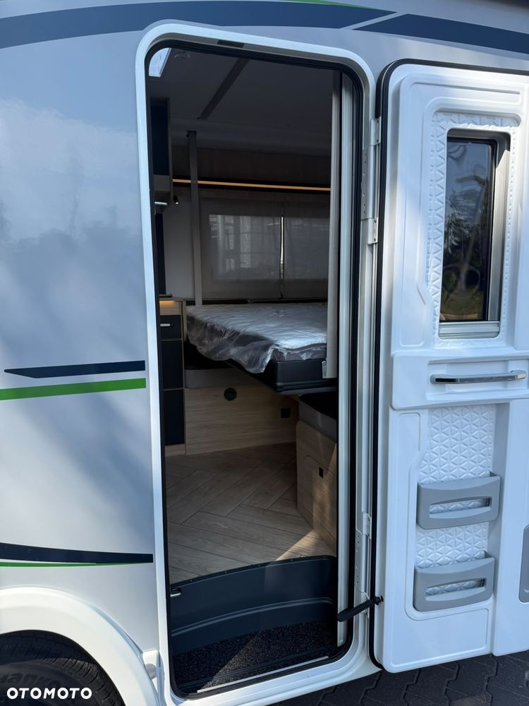 Ford Chausson 720 Titanium Line - 19
