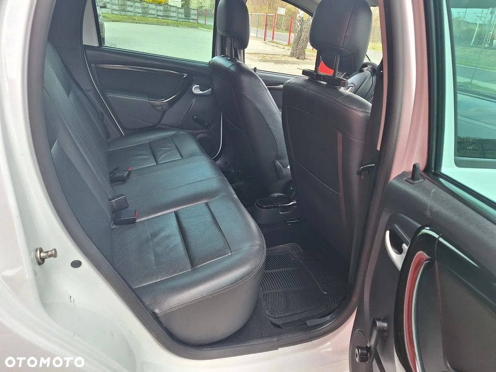 Dacia Duster 1.6 - 10