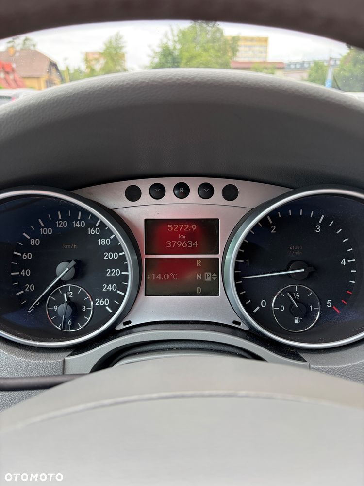 Mercedes-Benz ML 320 CDI 4-Matic - 31