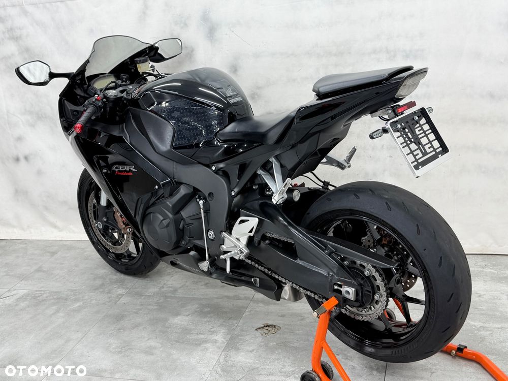 Honda CBR - 6