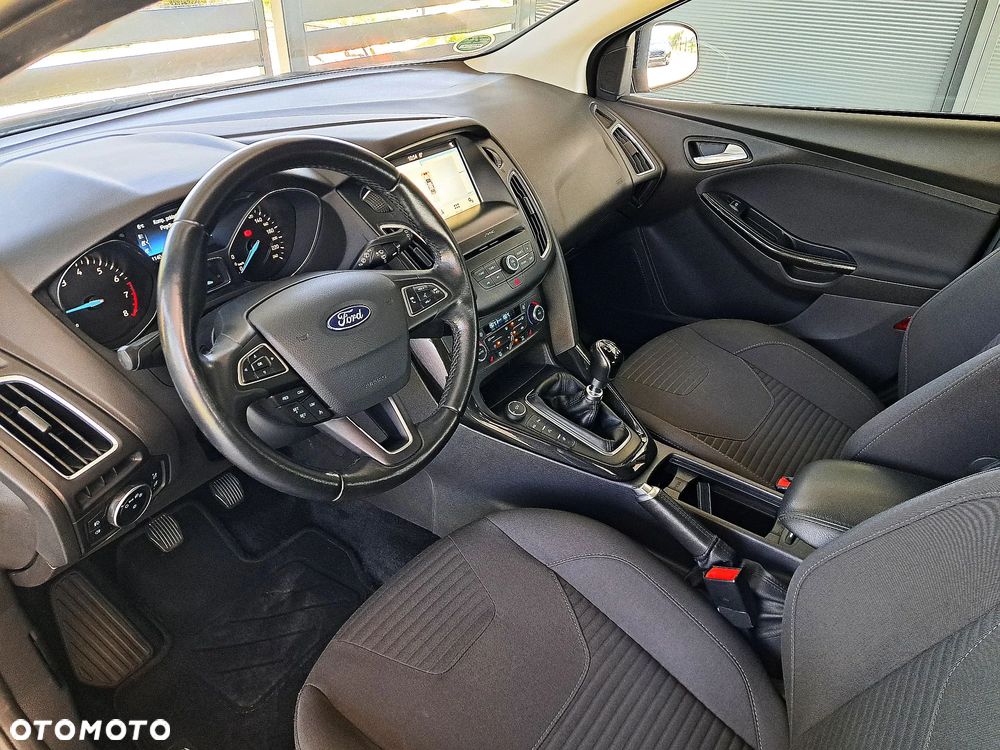 Ford Focus - 6