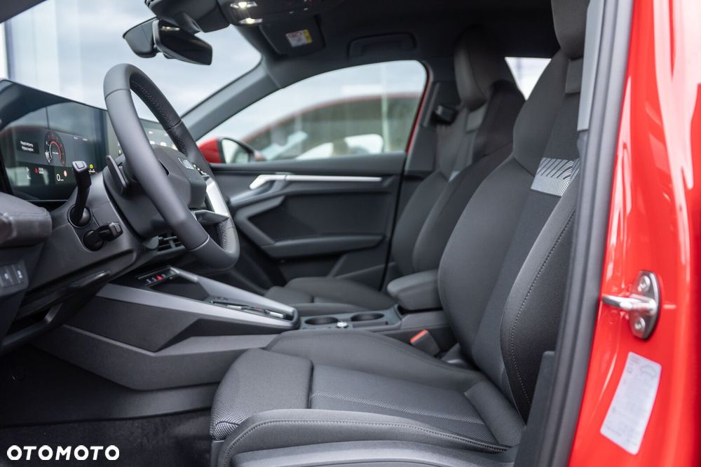 Audi A3 Limousine TFSI mHEV 110 kW Advanced S tronic - 14