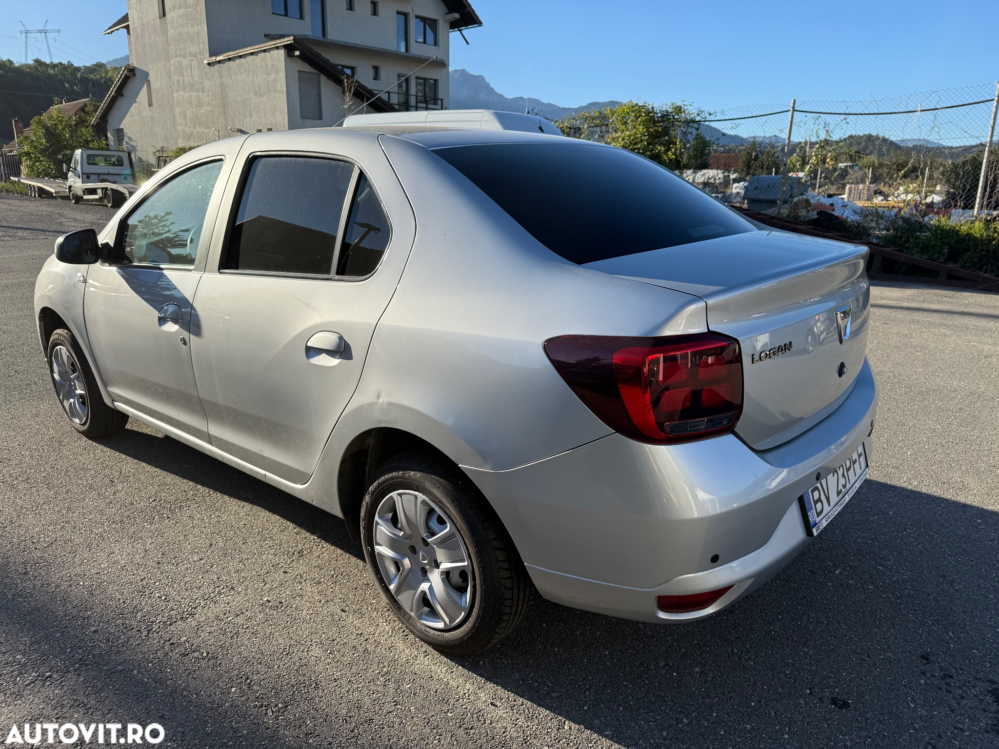 Dacia Logan - 14