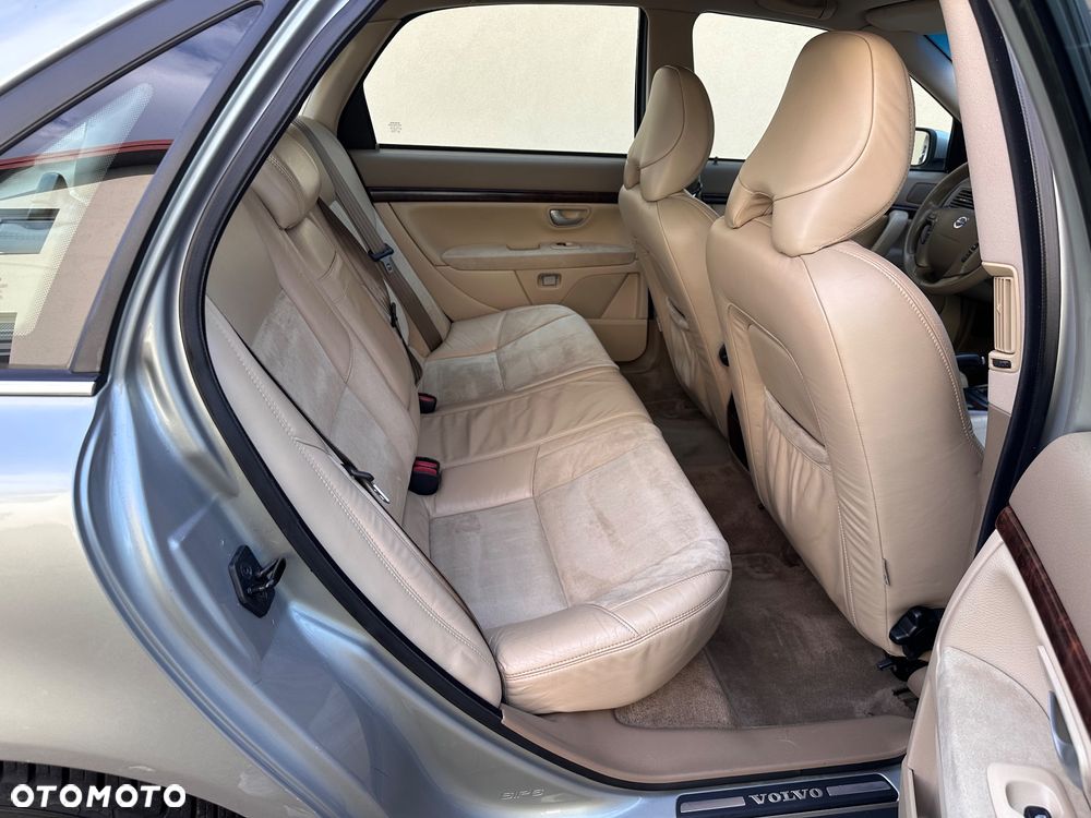 Volvo S80 - 25