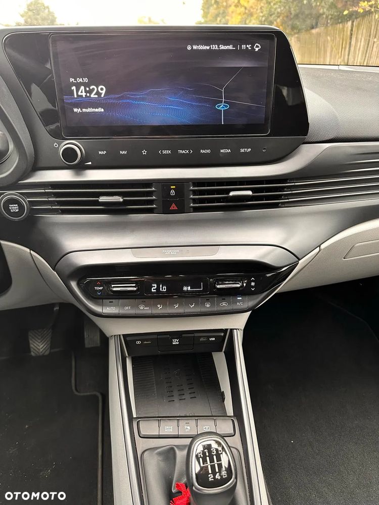 Hyundai i20 1.0 T-GDI 48V-Hybrid Connect & Go - 8