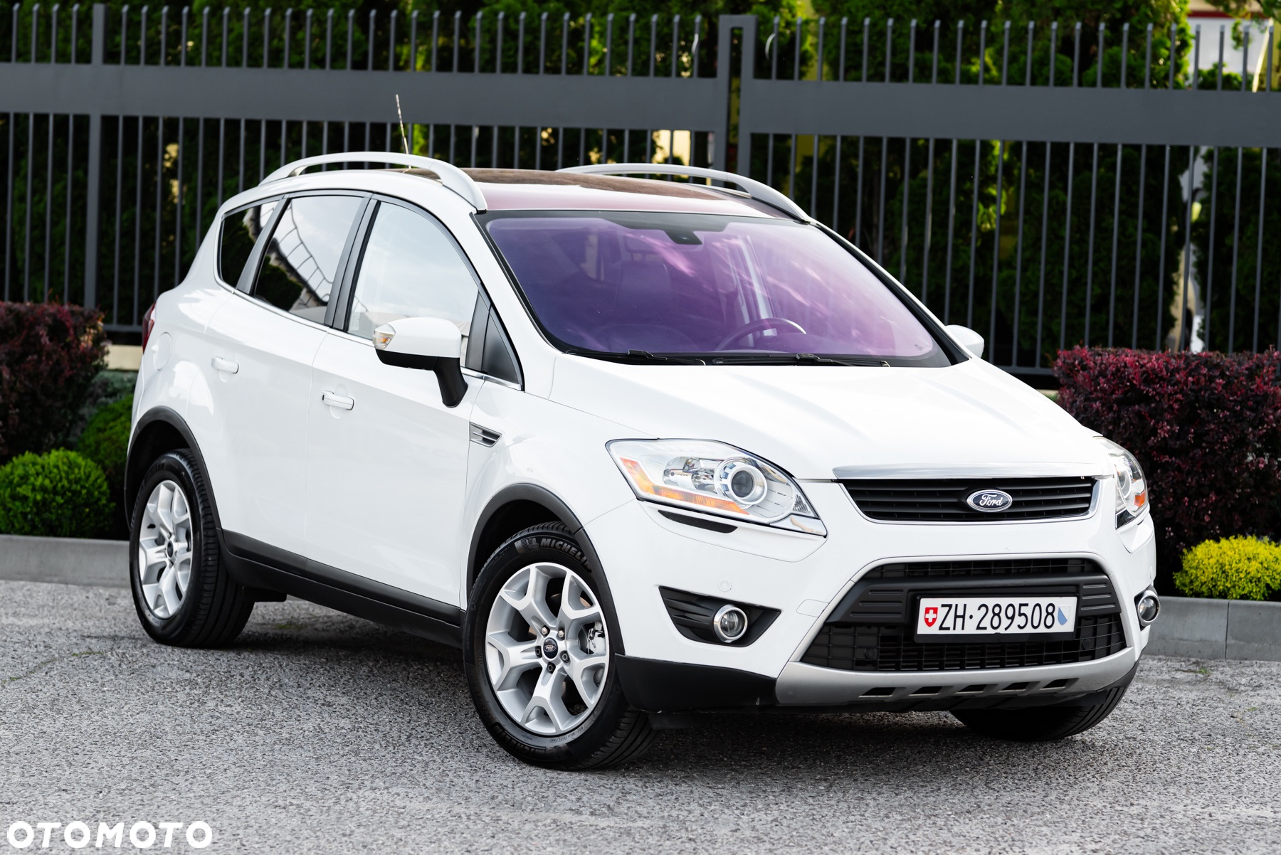 Ford Kuga 2.0 TDCi 4x4 Titanium - 2
