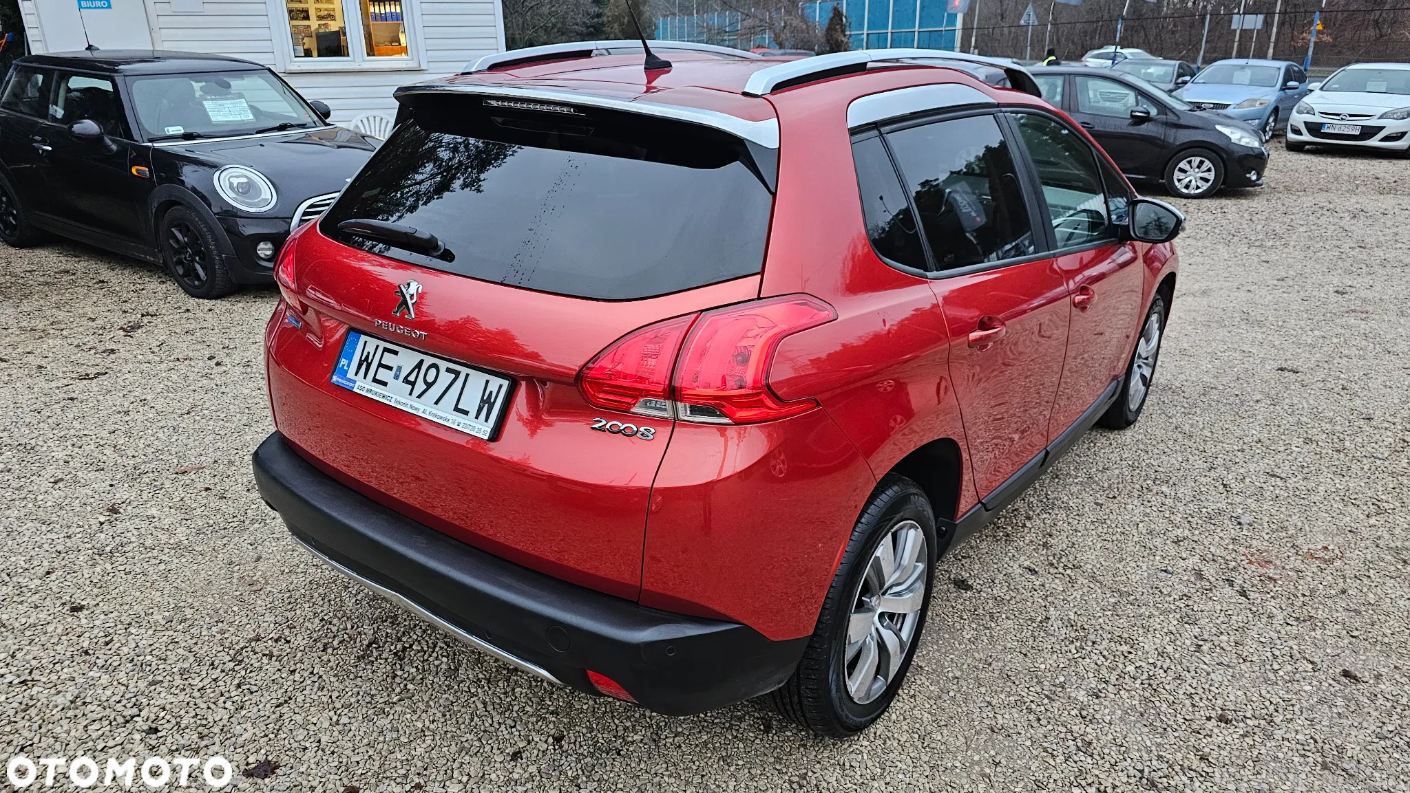 Peugeot 2008 1.2 Pure Tech Allure S&S - 37