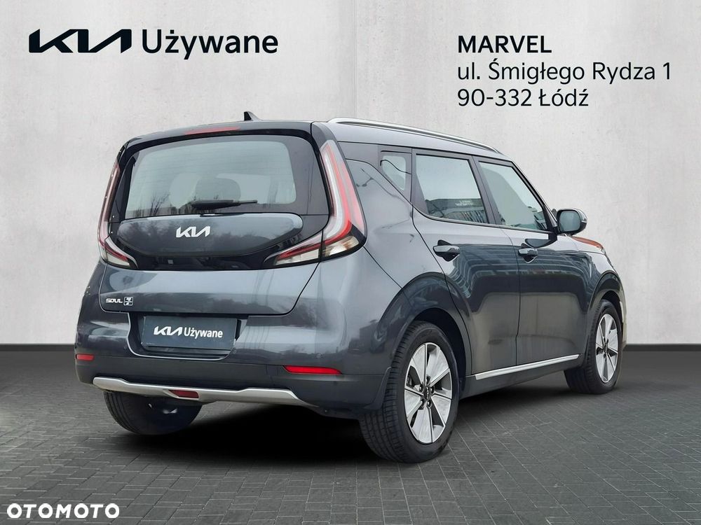 Kia Soul 64kWh M - 6