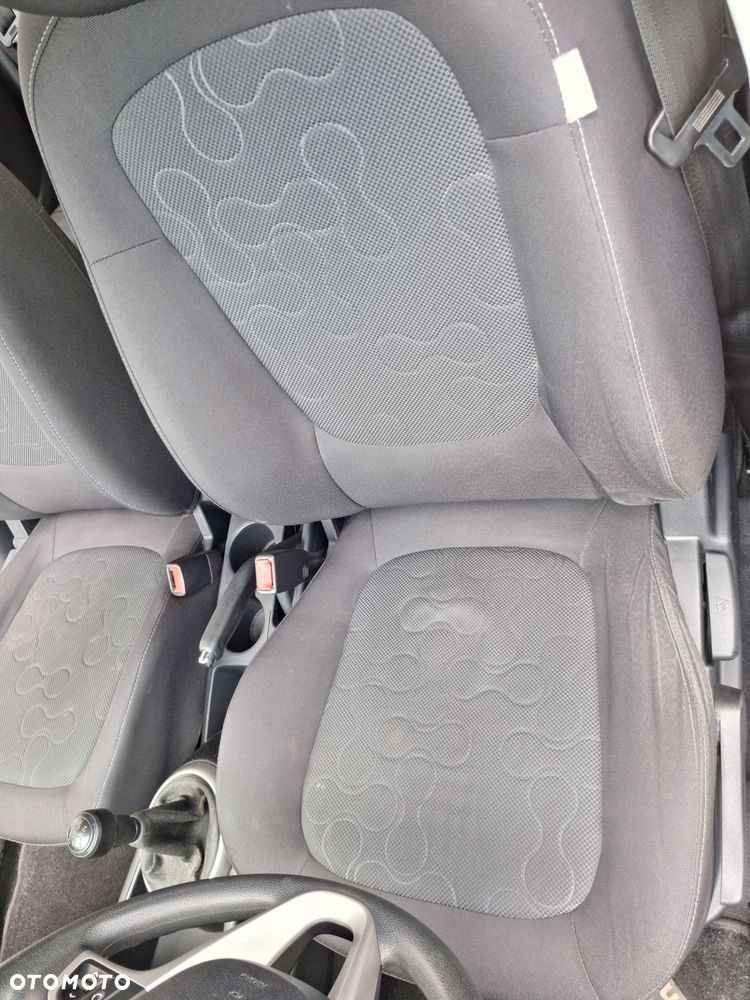 Hyundai i20 - 7