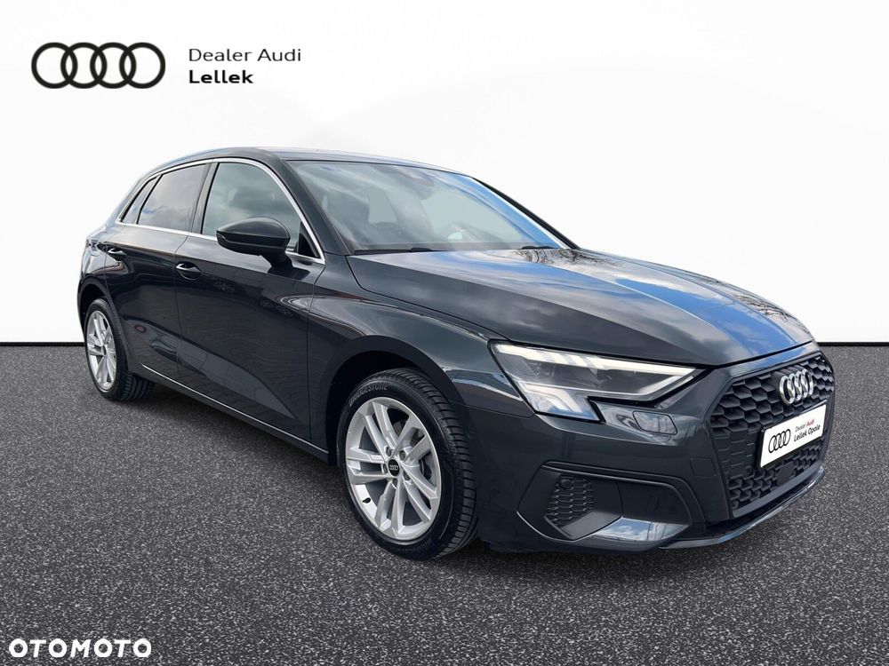 Audi A3 Sportback - 4