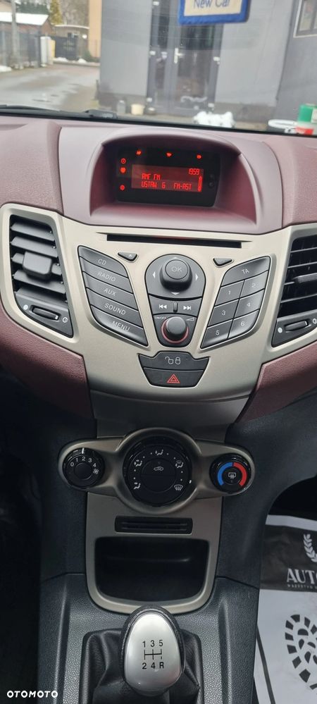 Ford Fiesta 1.25 Trend - 15